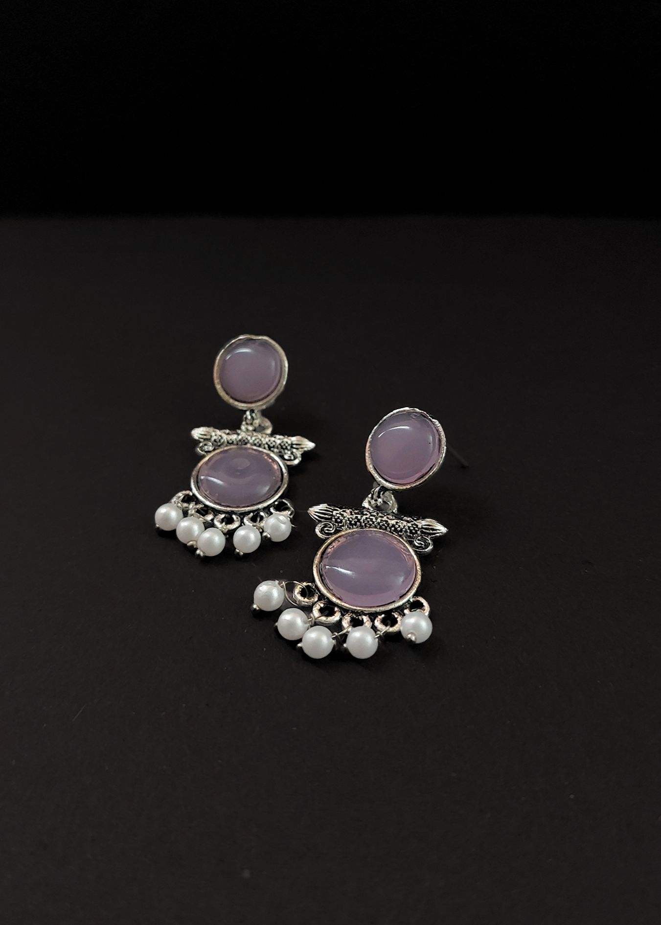 PURPLE OXIDISED PEARL DROP EARRINGS