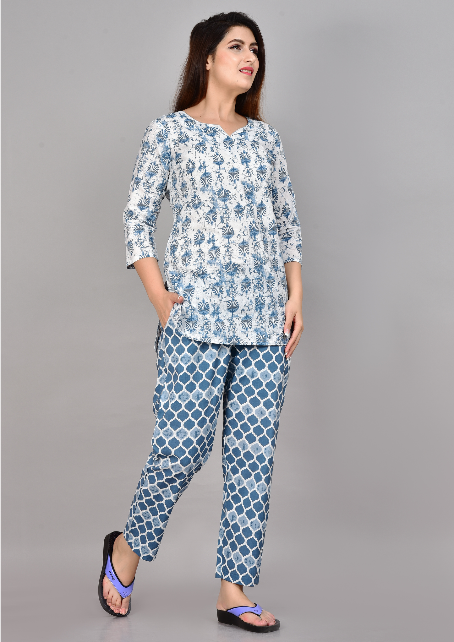 WHITE & BLUE BATIK PRINT COTTON CO-ORD SET