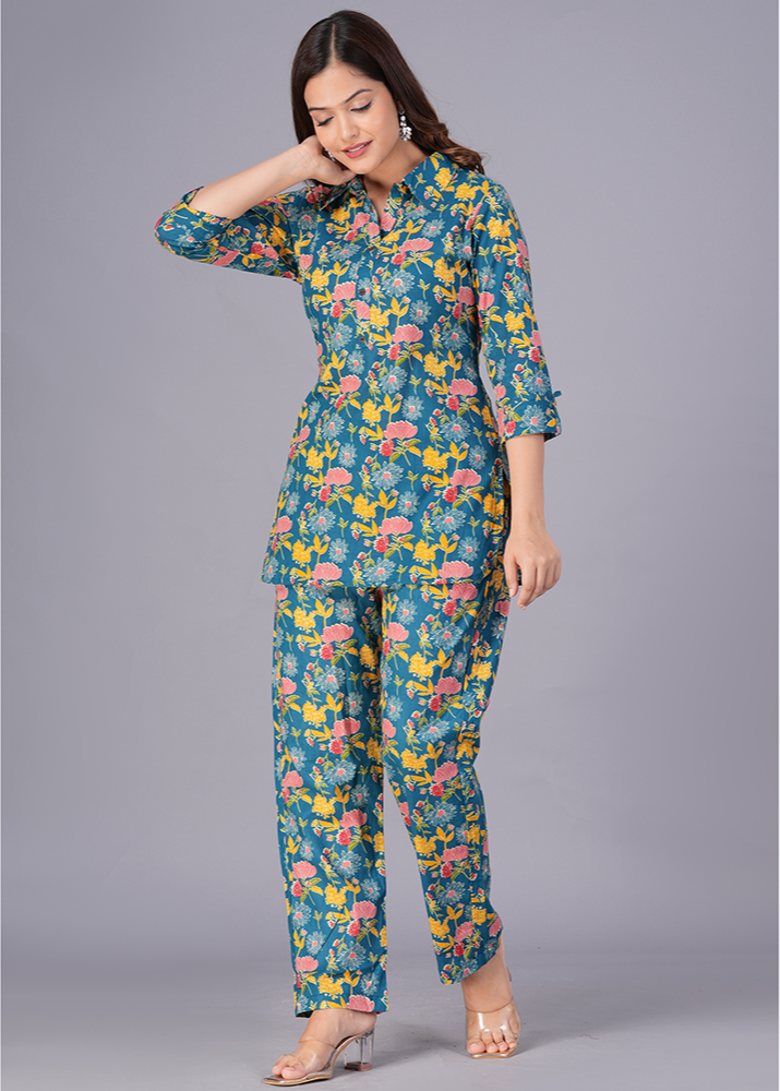 ELEGANTLY STYLISH FLORAL COTTON CO-ORD SET