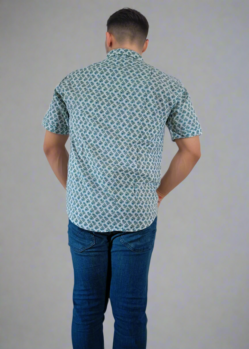 BREEZY BLUE FLORAL MEN’S COTTON SHIRT
